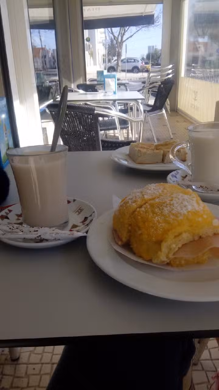 Brejo Doce Comércio de Pastelaria e Pão Quente Lda