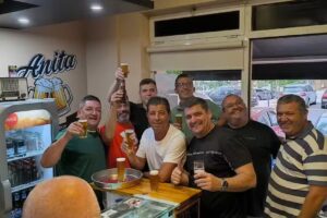 Café bar Anita 2004