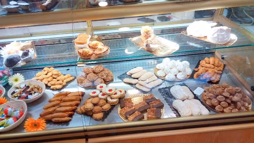 Delicia Torrejana Fabricação e Comércio De Produtos Pastelaria Lda