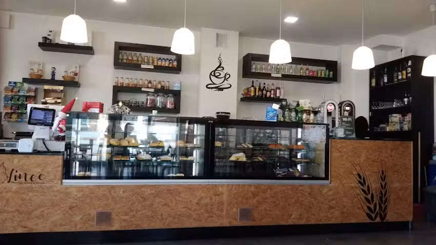 Lince Pastelaria e Padaria Snacks