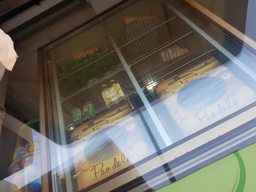 Nuno Borges Pão Quente Pastelaria O Principe Do Candal Lda