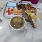 O Melhor Croissant da Minha Rua