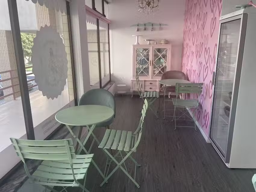 O que é doce nunca amargou