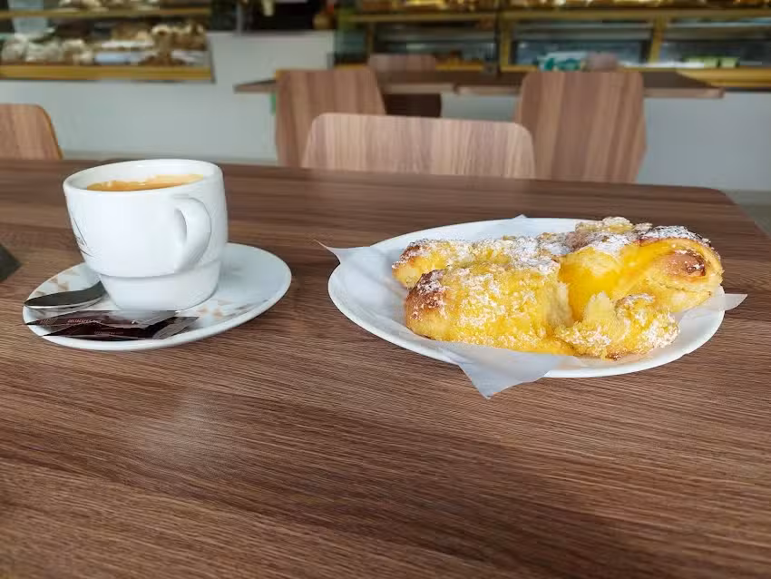 Padaria Pastelaria O Tó 2