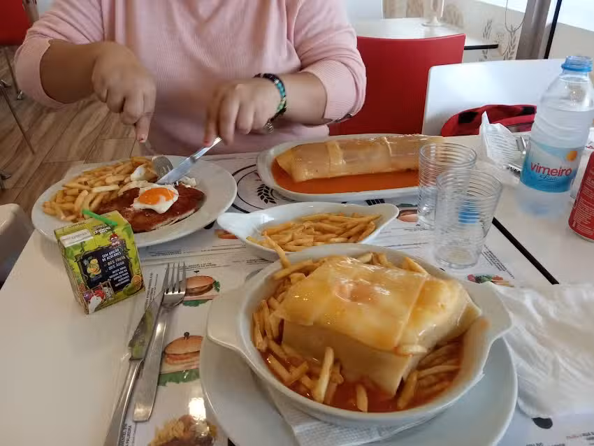 Padaria Pastelaria Veiga loja 16