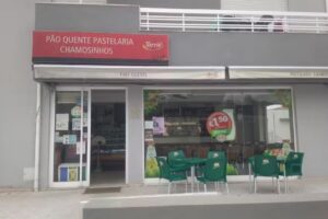 Pão Quente Pastelaria Chamosinhos