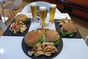 Pão Quente Ponte Velha Snaks