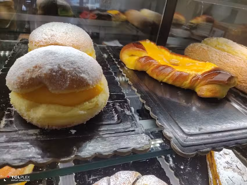 Pastelaria Doçuras Fabrico próprio