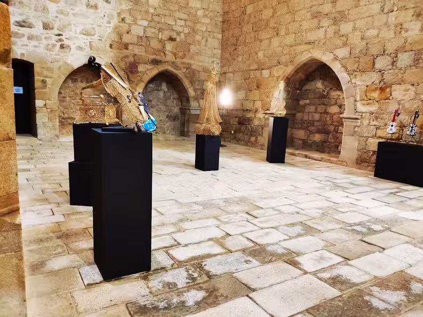 Pastelaria Pão Quente Estrela Lda