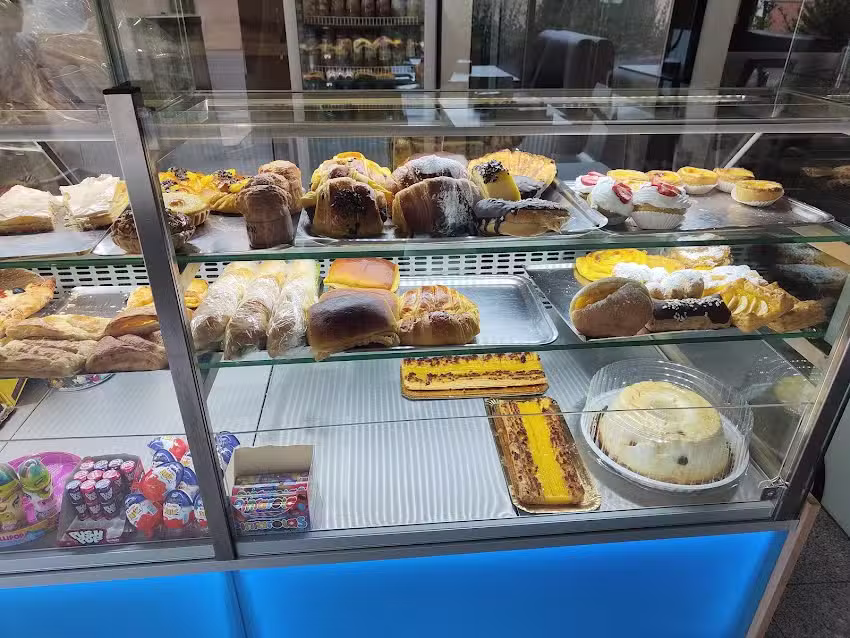 Pastelaria Pão Quente Marisa Snaks