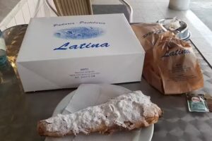 Pastelaria Pastelaria Latina Brito