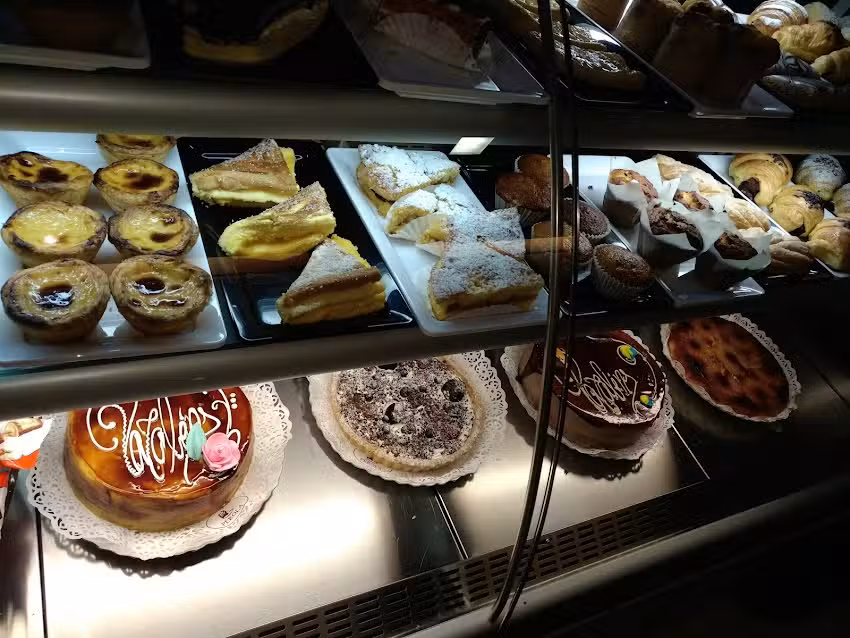 Pastelaria Pérola Lousã I