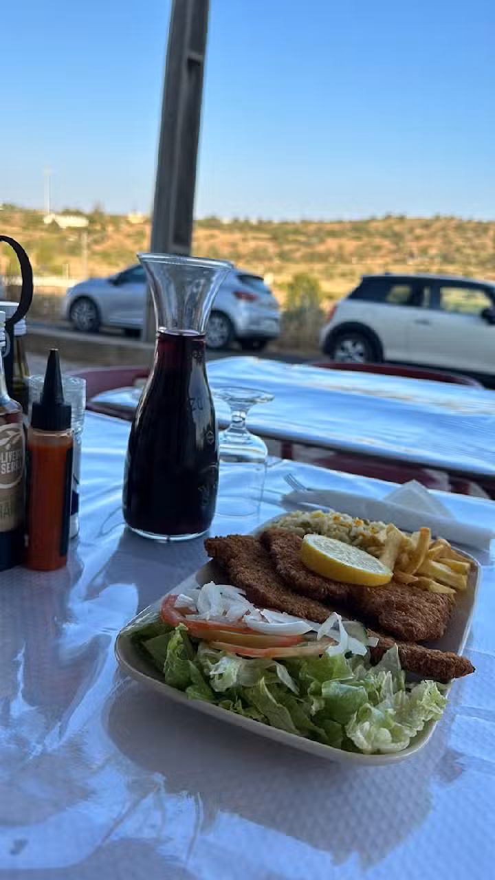 Restaurante Churrasqueira e Pastelaria Central do Chinicato