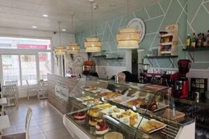 Vânia Patisserie and SnackBar